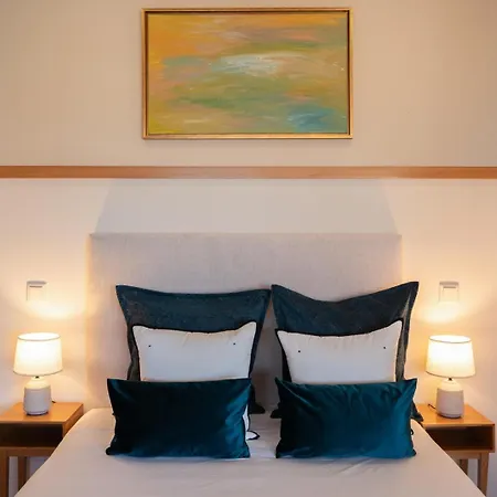 Artistic With Terrace In Foz By Hostwise *