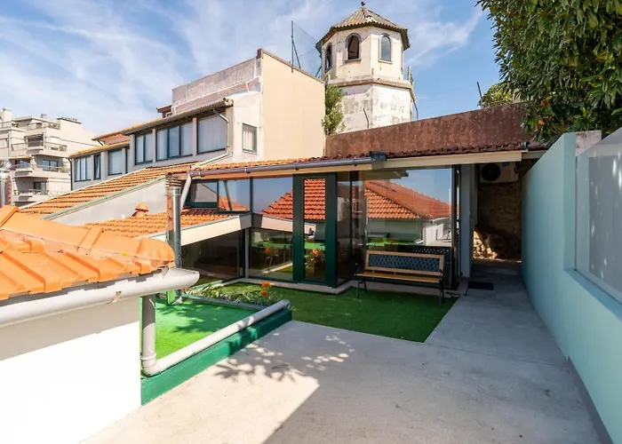 Artistic With Terrace In Foz By Hostwise Prázdninový dům *