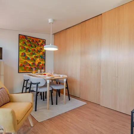 Artistic With Terrace In Foz By Hostwise בית נופש