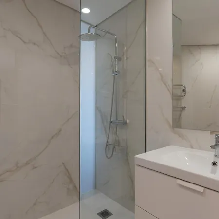 Artistic With Terrace In Foz By Hostwise