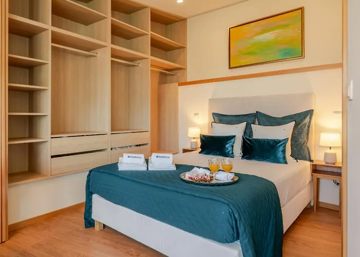 Artistic With Terrace In Foz By Hostwise *