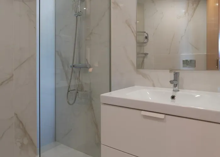 Artistic With Terrace In Foz By Hostwise 포르투